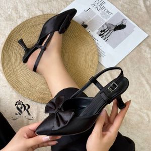 خرید انلاین کفش مجلسی زنانه