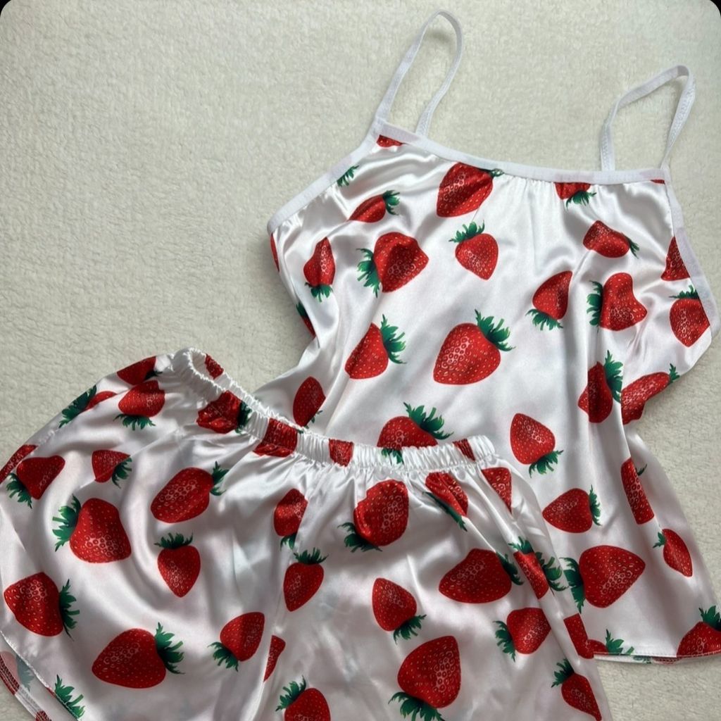 قیمت ارزان تاپ و شلوارک توت فرنگی