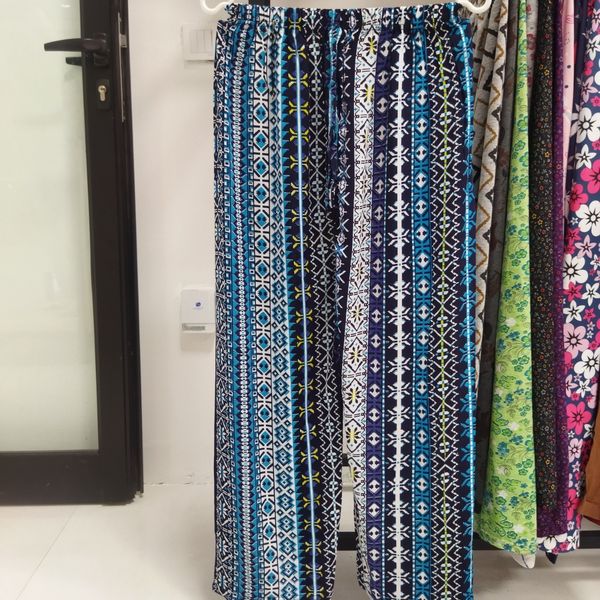 شلوار نخی طرحدار زنانه sh23e