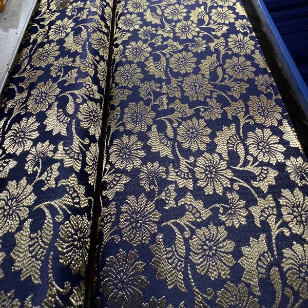 پارچه مانتویی ساتن عرض 2/10 سانت