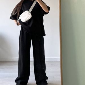 خرید اینترنتی ست تیشرت شلوار بگ بیسیک