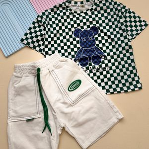 ست تیشرت شلوارک شطرنجی