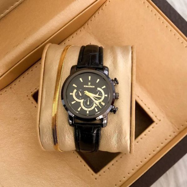 ساعت زنانه بند چرم مشکی صفحه مشکی مارک رومانسون