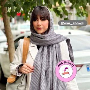 خرید انلاین شال مخمل پاییزه پوم پوم دار زنانه