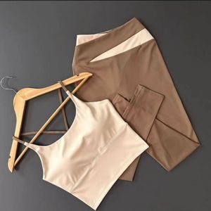 خرید انلاین ست نیمتنه و لگ