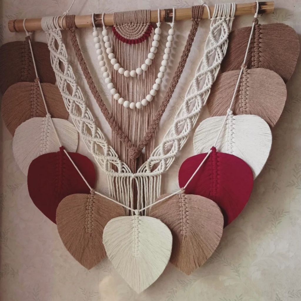 فروش اینترنتی دیوار کوب مکرومه مدل برگ رنگی