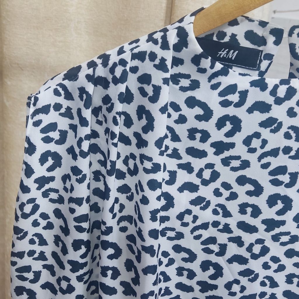 مشخصات تاپ زیر مانتویی پلنگی H,m