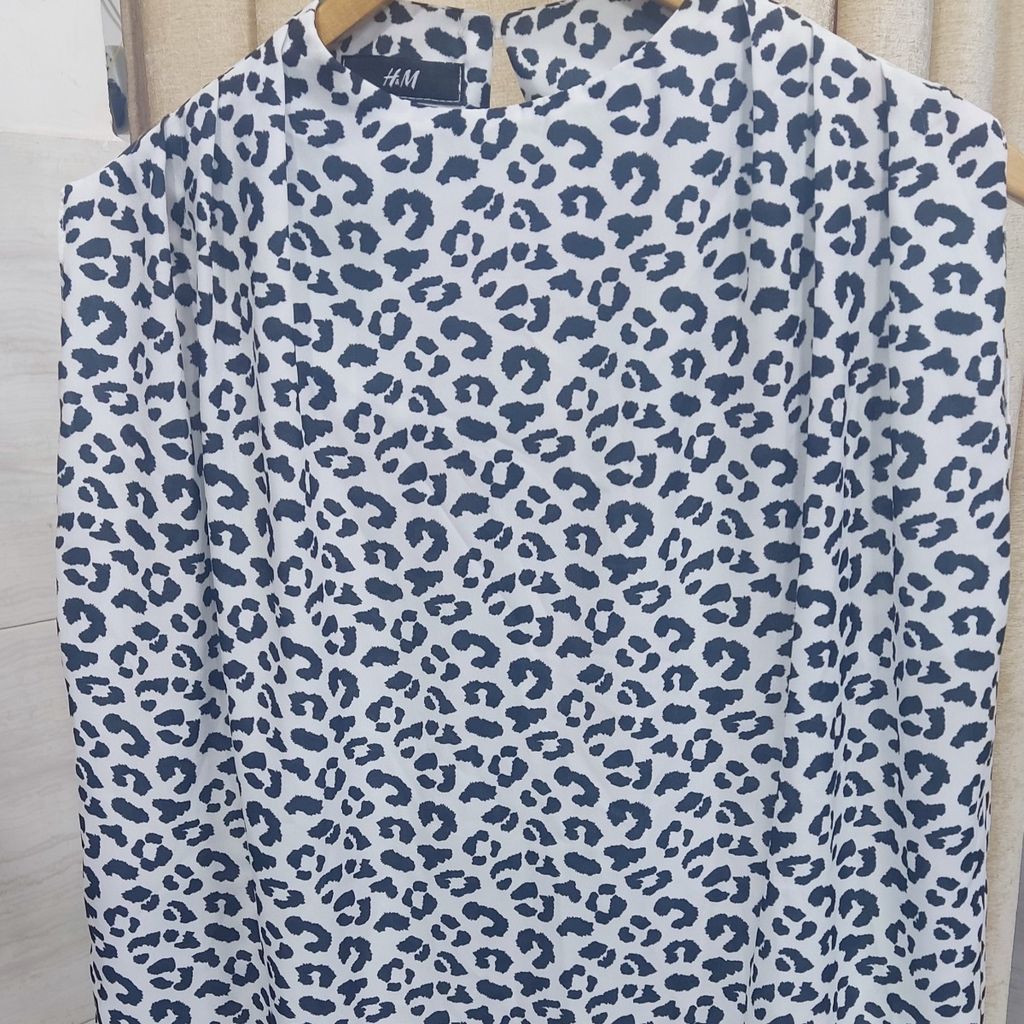 خرید انلاین تاپ زیر مانتویی پلنگی H,m