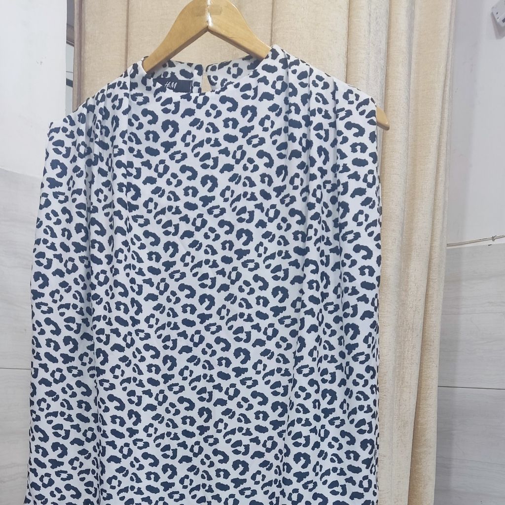 خرید اینترنتی تاپ زیر مانتویی پلنگی H,m