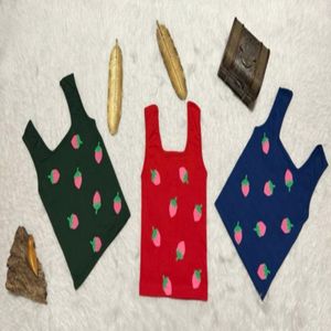 مشخصات تاپ توت فرنگی کد 40322