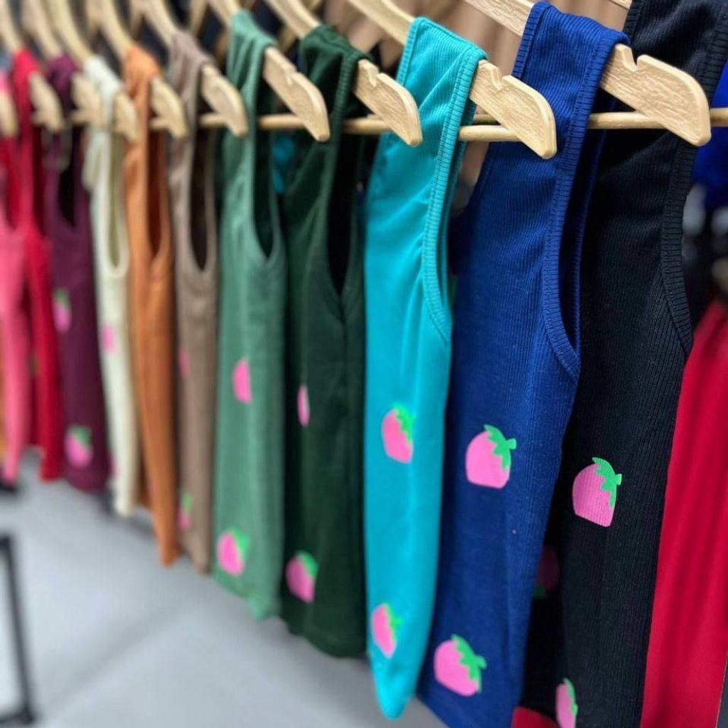 خرید انلاین تاپ توت فرنگی کد 40322