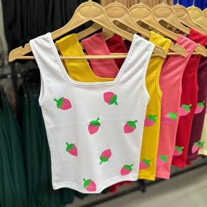 فروش اینترنتی تاپ توت فرنگی کد 40322