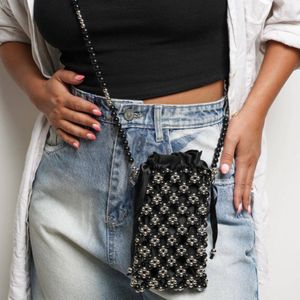 قیمت ارزان کیف دست دوز مرواریدی موبایلی هانا