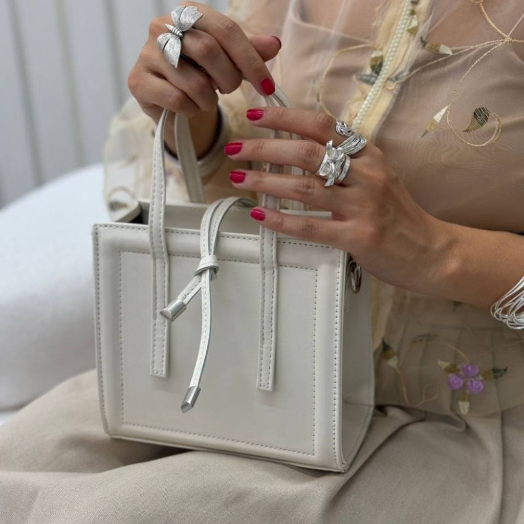 قیمت کیف سداکو هانا