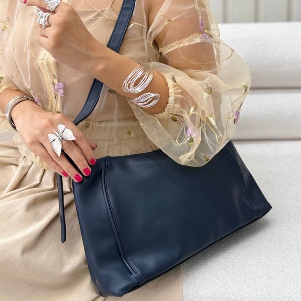 کیف آیریس هانا