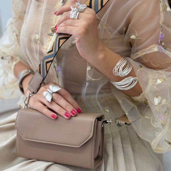 کیف ماوی هانا