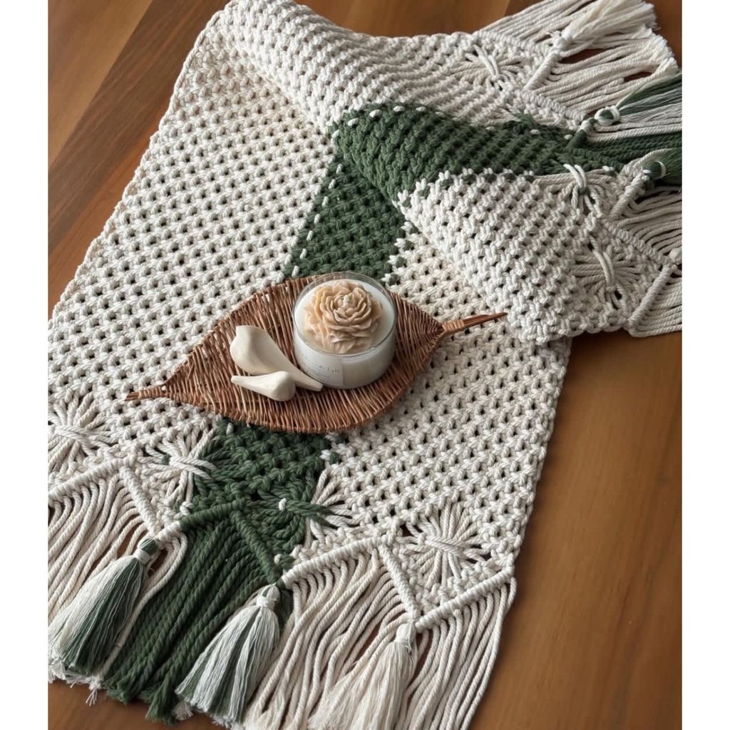 خرید آنلاین رانر مکرومه بافی مدرن طرح منگوله دار