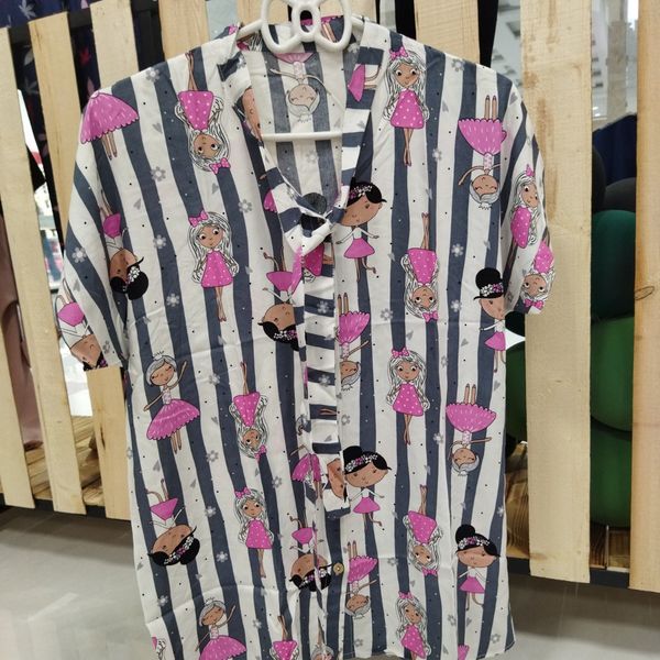 تیشرت نخی جلو دکمه یقه کراواتی زنانه ts7ey