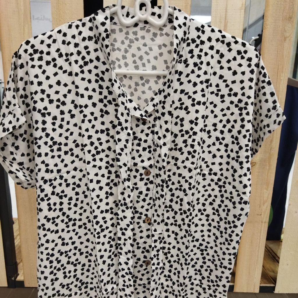 مشخصات تیشرت نخی جلو دکمه یقه کراواتی زنانه ts7ey