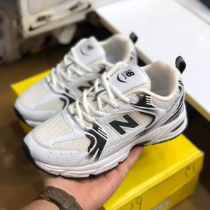 قیمت کفش نیوبالانس 530مردانه رنگ سفید مشکی