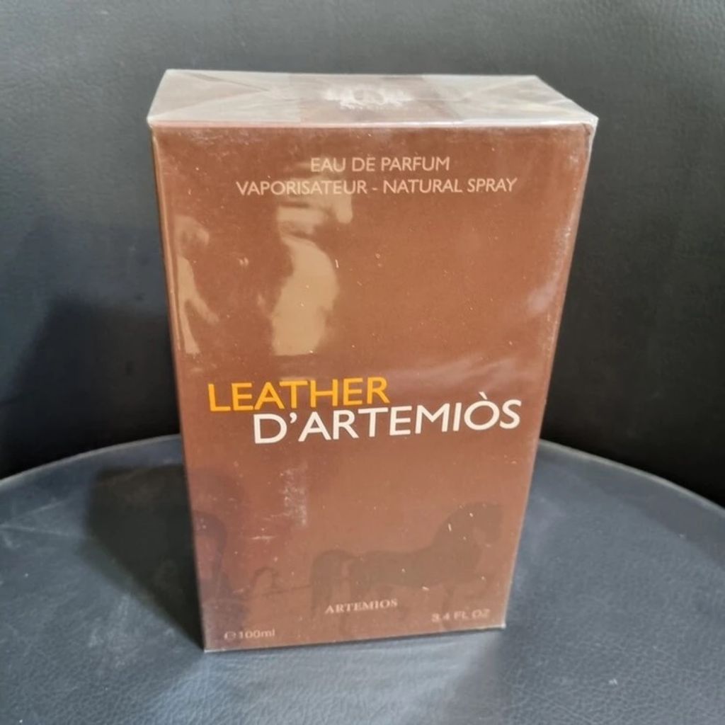 قیمت عطر آرتمیوس لیدر دارتمیوس Artemios Leather Dartemios وارداتی Hi-Level