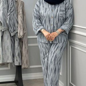 فروش اینترنتی ست مانتو شلوار دلنواز