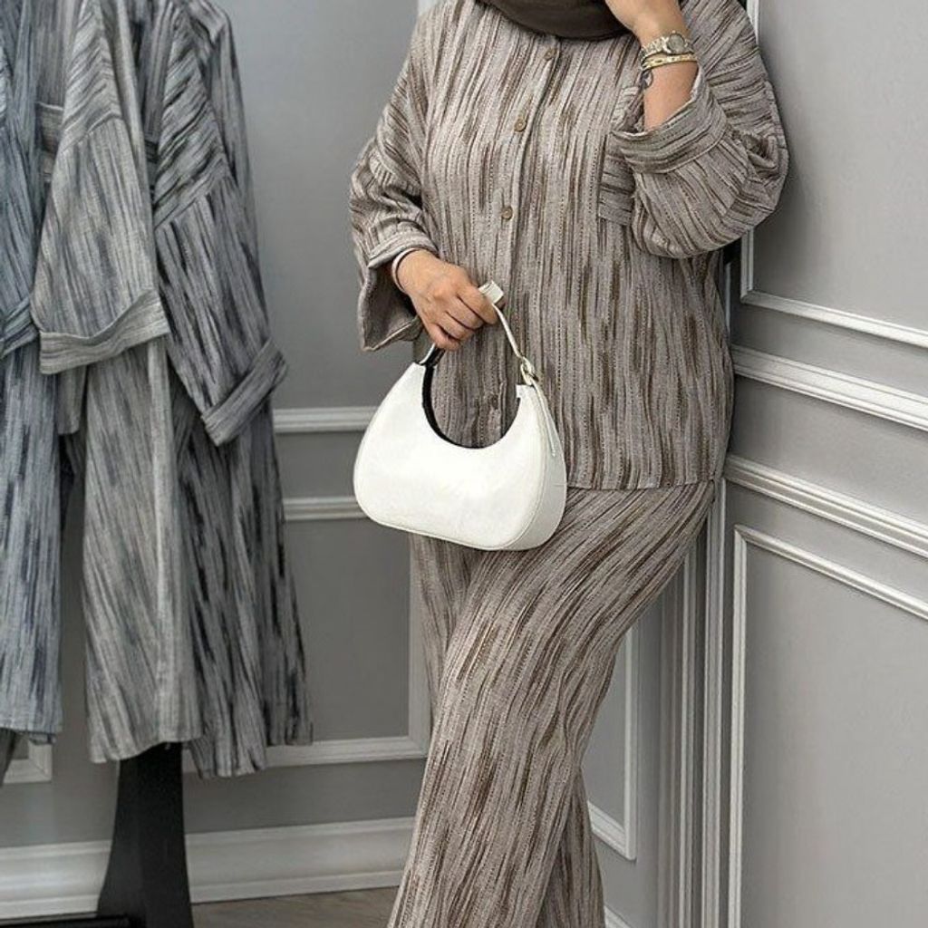 خرید اینترنتی ست مانتو شلوار دلنواز