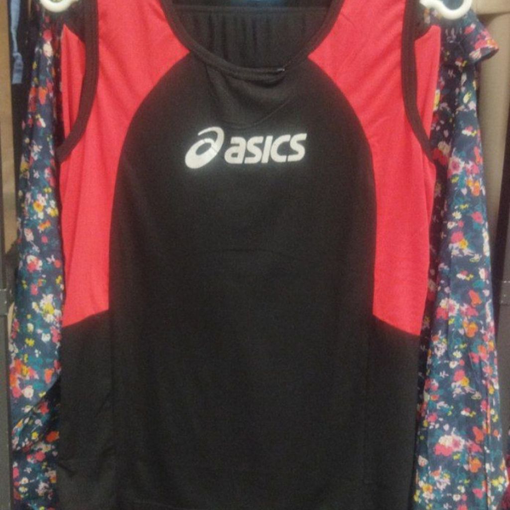 فروش اینترنتی ست تاپ و شلوار ورزشی