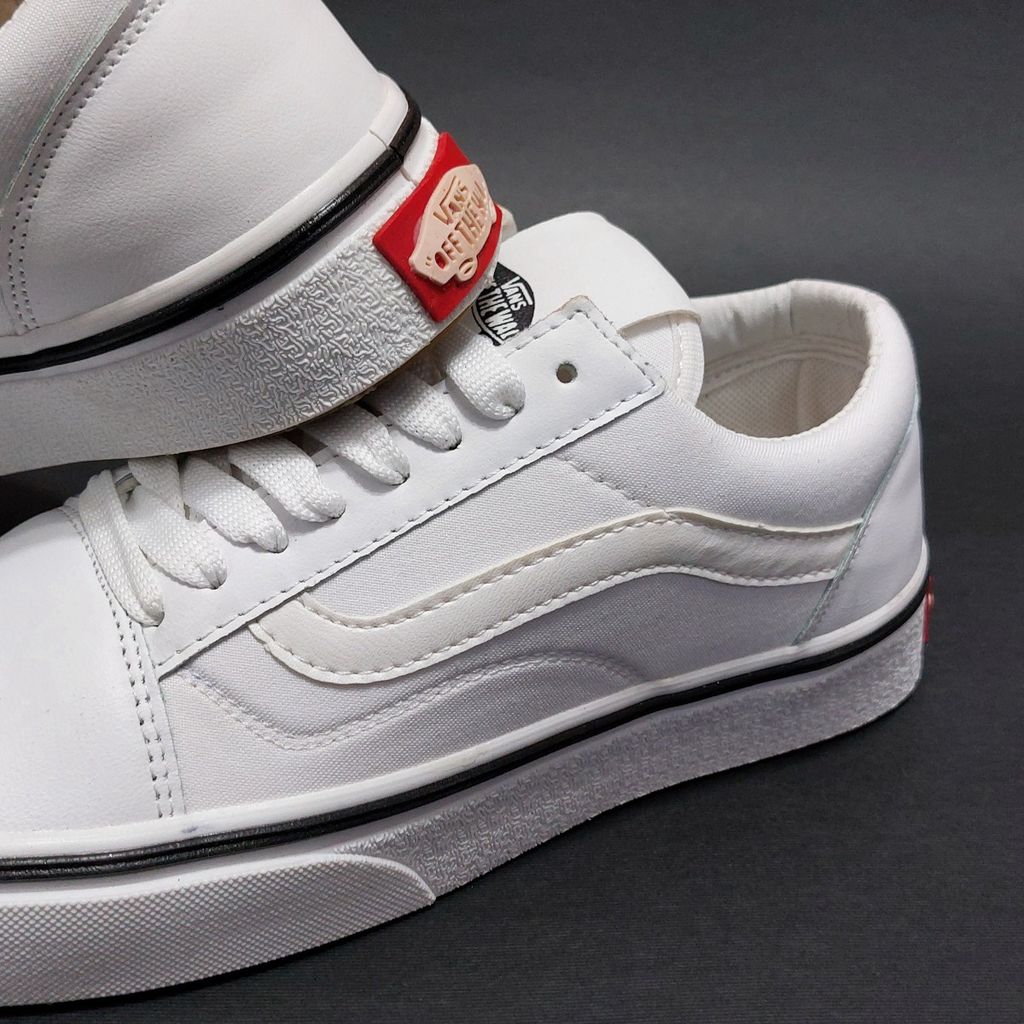 خرید انلاین کتونی ونس سفید vans