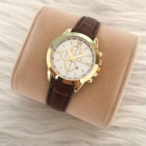 فروش اینترنتی ساعت زنانه و مردانه رومانسون