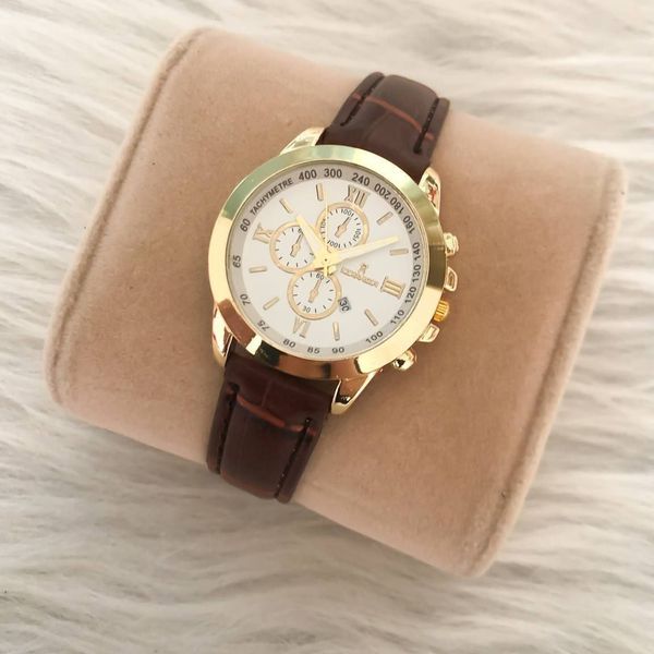 ساعت زنانه و مردانه رومانسون