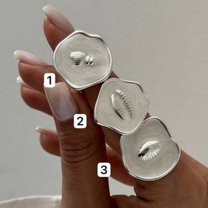 خرید آنلاین انگشتر ساحلی نقره ای هانا