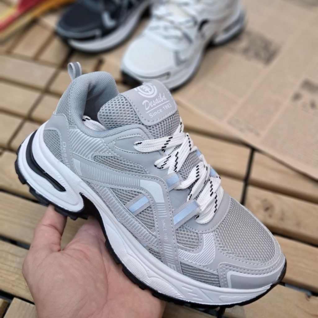 مشخصات کتانی اسیکس هانا