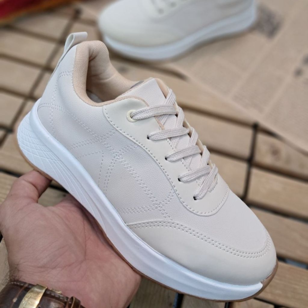 خرید آنلاین ونس آسمان هانا