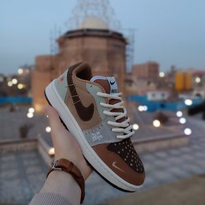 خرید اینترنتی کتونی مردانه جردن وودو رنگ خردلی
