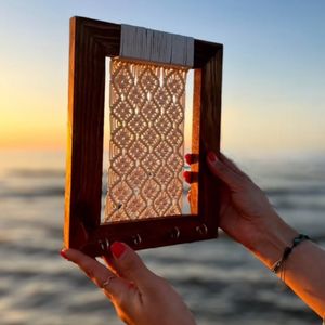 خرید اینترنتی جاکلیدی مکرومه بافی مدل قابی