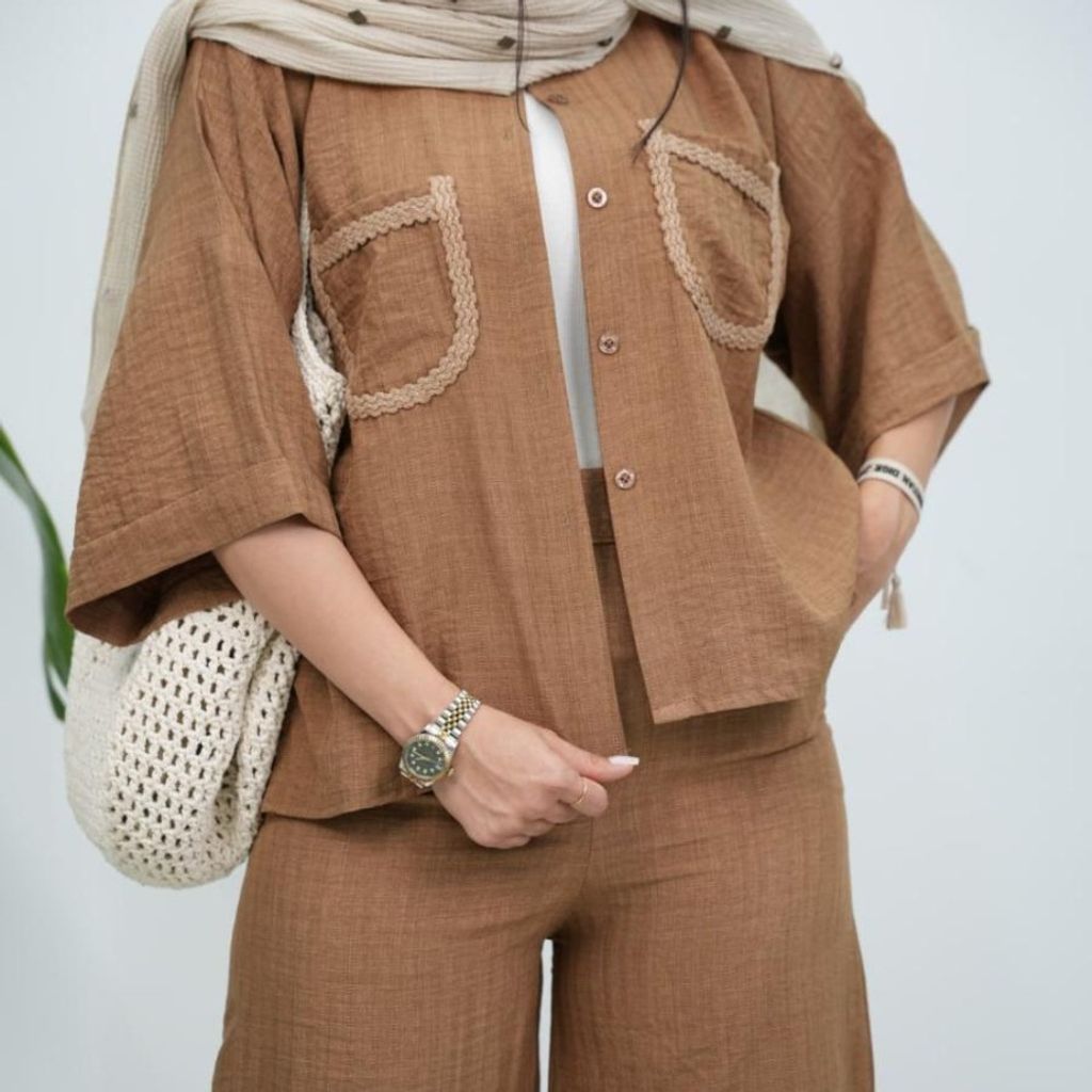 فروش اینترنتی ست شومیز و شلوار شانتون زیپی سمیرا ولگا