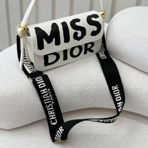 کیف کایرا هانا