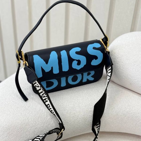 کیف کایرا هانا