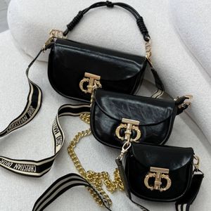 خرید انلاین کیف نیلای هانا