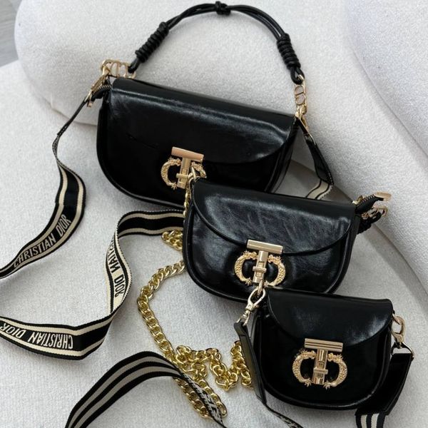 کیف نیلای هانا