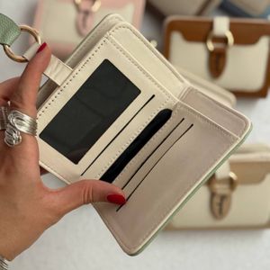 خرید اینترنتی کیف پول نیور هانا