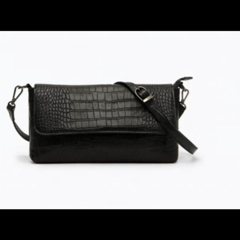 مشخصات کیف رودوشی زنانه چرم طبیعی