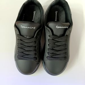 خرید اینترنتی کتونی ونس مردانه تمام مشکی اسپنینگ SPANNING کیفیت بالا