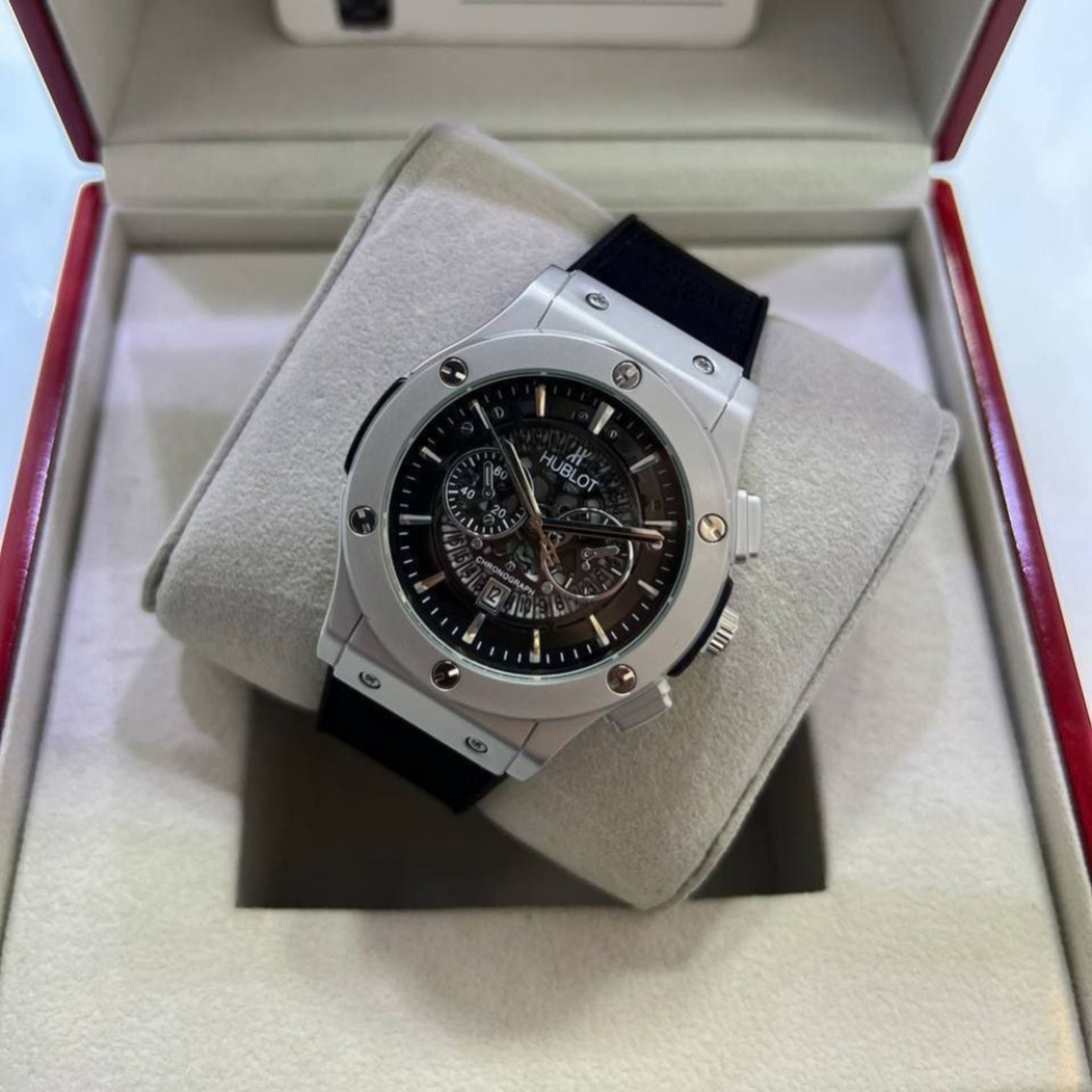 خرید آنلاین ساعت مردانه هابلوت HUBLOT
