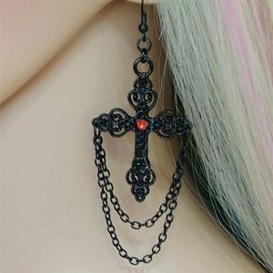 خرید اینترنتی گوشواره اویز صلیب طرح هالووین - Gosh - 048