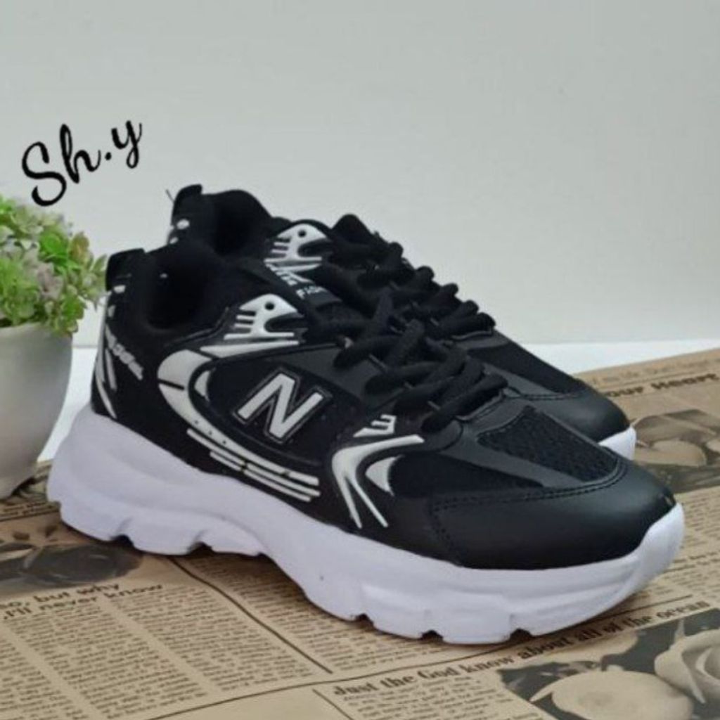 خرید انلاین کفش کتونی نیوبالانس 530 اسپرت