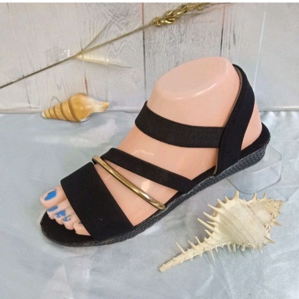 خرید اینترنتی صندل زنانه تابستانی مدل نواری