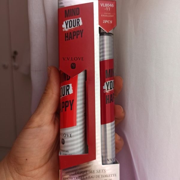 ست عطر و لوسیون زنانه عطر و ژل شیور مردانه