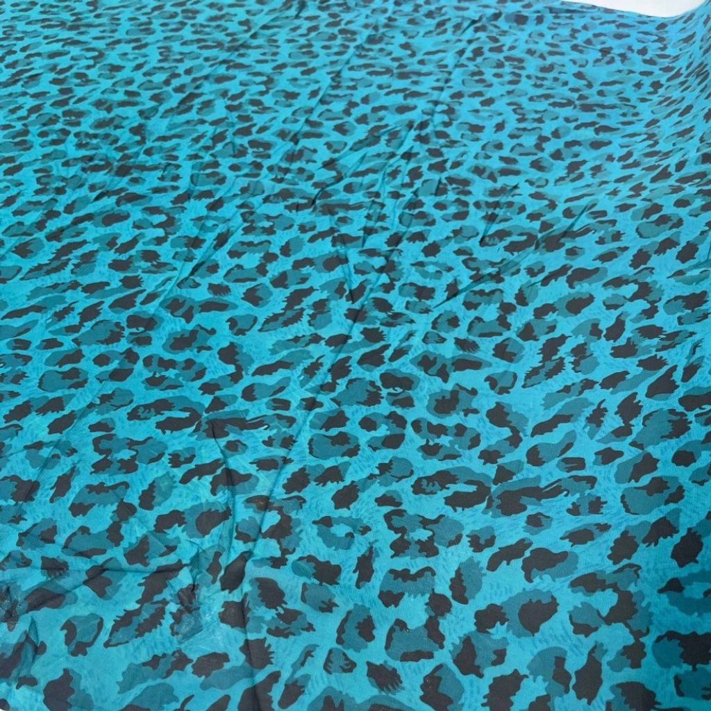 خرید آنلاین 2. پارچه حریر ریوا طرح 1404